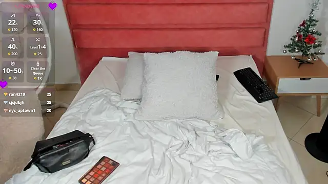 Snapshot of joha_keany chatting on December 22, 2025, 9:50 am joha keany online show from December 22, 2025, 9:50 am