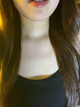 minmin2kk5 online show from May 16, 2026, 4:39 pm