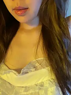 minmin2kk5 online show from May 29, 2026, 3:10 pm