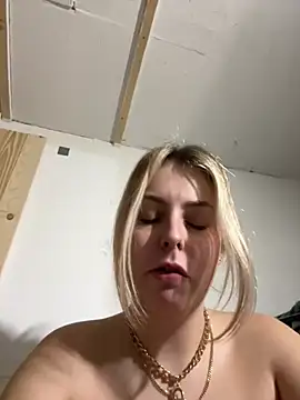 Livewithlucy online show from March 12, 2025, 3:07 pm