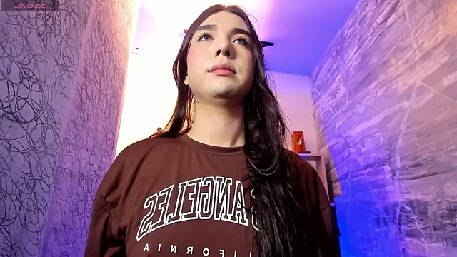 Snapshot of saracaball_ chatting on February 18, 2026, 5:03 am saracaball online show from February 18, 2026, 5:03 am