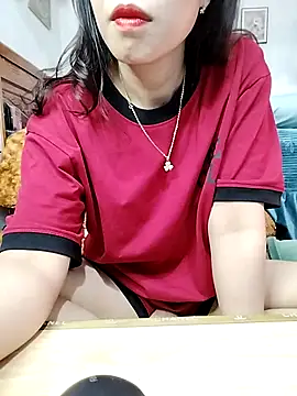 Snapshot of cream1299 chatting on January 19, 2026, 4:05 am cream1299 online show from January 19, 2026, 4:05 am