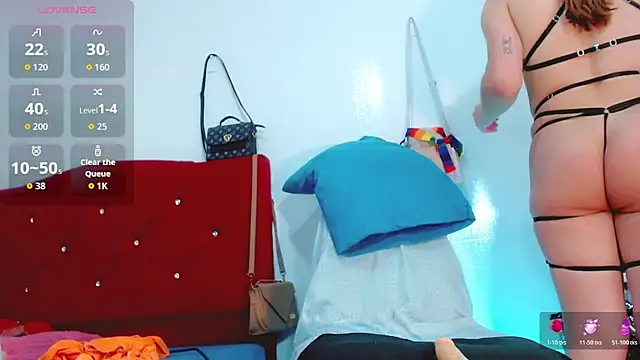 Snapshot of la_ratona_1 chatting on February 13, 2026, 11:06 am la ratona 1 online show from February 13, 2026, 11:06 am