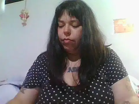 Snapshot of scarletttlove chatting on March 27, 2026, 12:05 am scarletttlove online show from March 27, 2026, 12:05 am