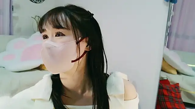 Snapshot of aaanyan chatting on December 13, 2024, 11:17 pm aaanyan online show from December 13, 2024, 11:17 pm