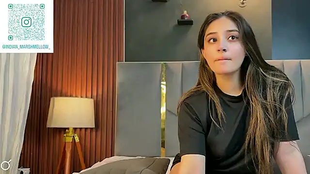 demieliss online show from October 26, 2025, 5:41 pm