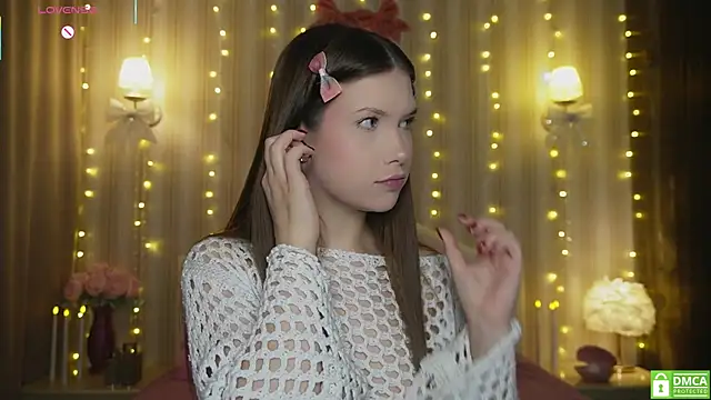  Eva Lee online show from December 14, 2025, 7:29 pm