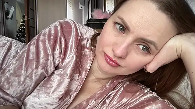 Snapshot of Viola_sweet chatting on February 21, 2026, 7:20 am Viola sweet online show from February 21, 2026, 7:20 am