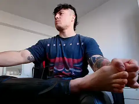 juandking online show from December 17, 2024, 11:06 am