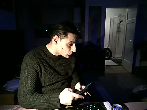 mihaimichael online show from February 27, 2025, 10:42 pm