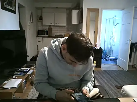 mihaimichael online show from March 2, 2025, 2:43 pm