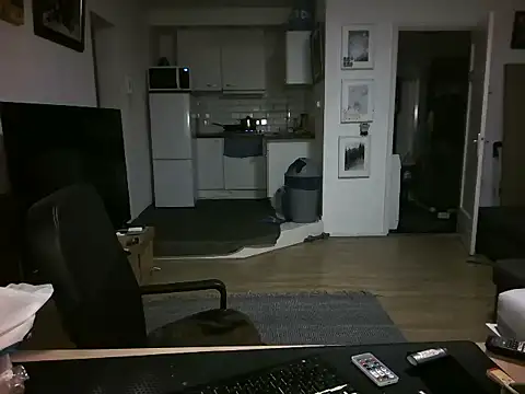 mihaimichael online show from May 14, 2026, 2:40 am