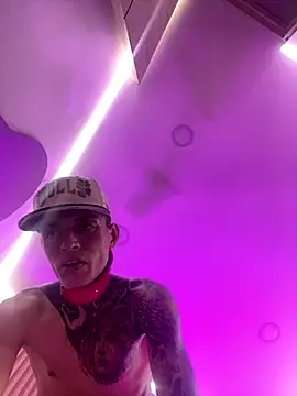 Herem369 online show from November 1, 2025, 6:04 am