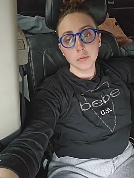 Snapshot of AstridFalk23 chatting on March 5, 2026, 9:55 pm AstridFalk23 online show from March 5, 2026, 9:55 pm