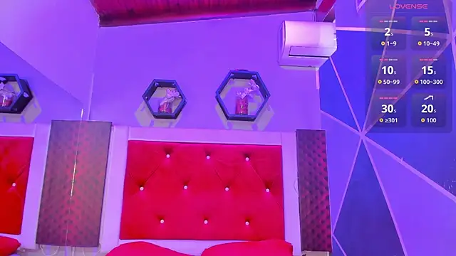 Karoll014 online show from October 22, 2025, 11:54 am