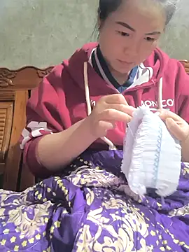 Sweetlove 77 online show from November 1, 2025, 2:30 pm