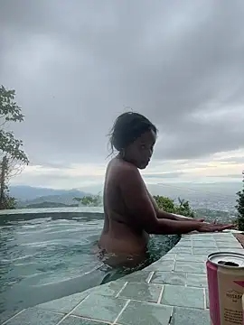 Snapshot of AlisonHoot69 chatting on January 19, 2026, 4:22 pm AlisonHoot69 online show from January 19, 2026, 4:22 pm