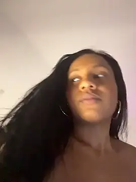 AlisonHoot69 online show from May 29, 2026, 12:41 am