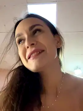 Snapshot of AllaTousNew chatting on December 19, 2025, 12:28 am AllaTousNew online show from December 19, 2025, 12:28 am