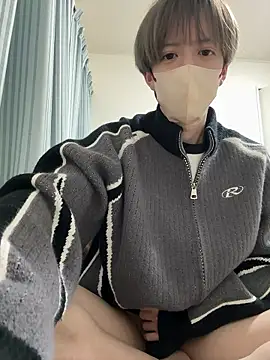 Snapshot of yuuuuma578 chatting on February 15, 2026, 2:03 pm yuuuuma578 online show from February 15, 2026, 2:03 pm