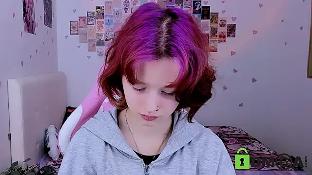 Snapshot of Alina_Mills chatting on December 4, 2024, 10:46 am Alina Mills online show from December 4, 2024, 10:46 am