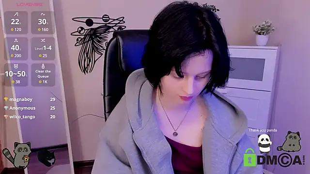 Snapshot of Alina_Mills chatting on December 10, 2024, 6:49 pm Alina Mills online show from December 10, 2024, 6:49 pm