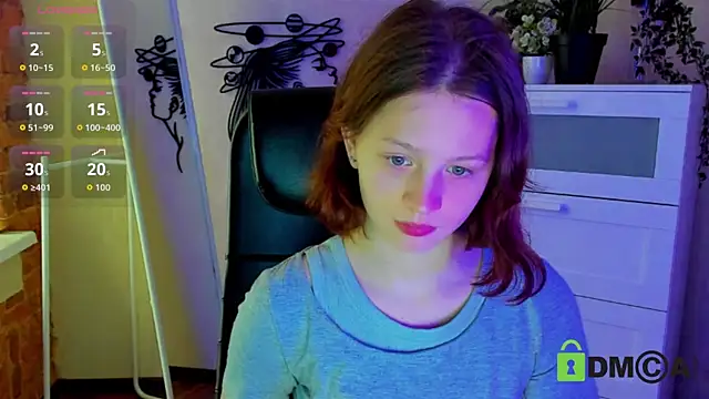 Snapshot of Alina_Mills chatting on September 17, 2025, 11:23 am Alina Mills online show from September 17, 2025, 11:23 am