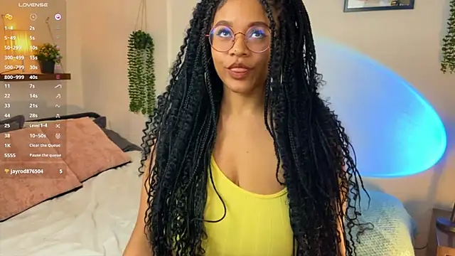 Snapshot of aleiasc chatting on December 19, 2025, 1:34 am aleiasc online show from December 19, 2025, 1:34 am