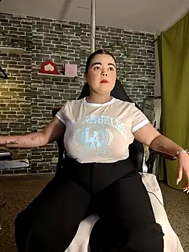 Snapshot of iam_samy_ chatting on February 4, 2025, 11:49 am iam samy online show from February 4, 2025, 11:49 am