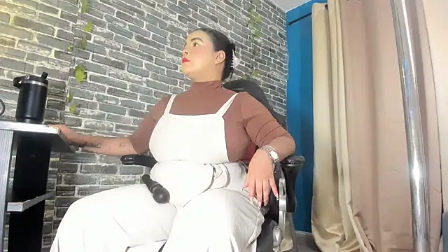 Snapshot of iam_samy_ chatting on October 2, 2025, 11:28 am iam samy online show from October 2, 2025, 11:28 am