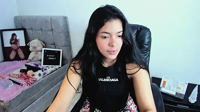 Snapshot of _Vicky_sweet chatting on February 24, 2025, 8:36 pm Vicky sweet online show from February 24, 2025, 8:36 pm