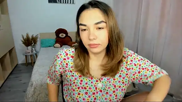 Alexa Dolly12 online show from November 17, 2025, 6:41 am