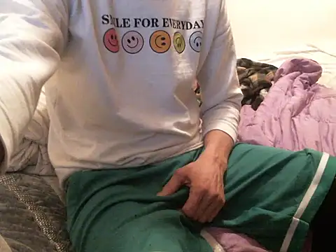 Snapshot of bravo23toro chatting on January 10, 2026, 11:31 pm bravo23toro online show from January 10, 2026, 11:31 pm