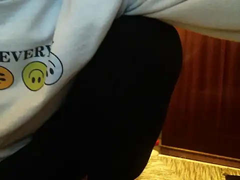 Snapshot of bravo23toro chatting on January 12, 2026, 3:45 am bravo23toro online show from January 12, 2026, 3:45 am