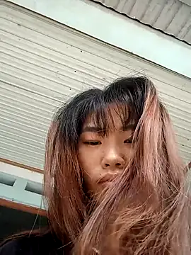 Lonalysexy online show from October 22, 2025, 2:23 am