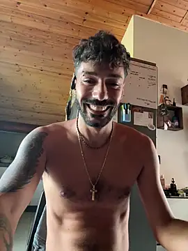 Snapshot of fisicato chatting on September 16, 2025, 2:40 pm fisicato online show from September 16, 2025, 2:40 pm