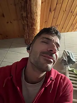 Snapshot of fisicato chatting on October 9, 2025, 7:28 am fisicato online show from October 9, 2025, 7:28 am