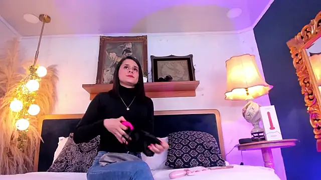 Alice milf  online show from March 8, 2025, 11:16 am