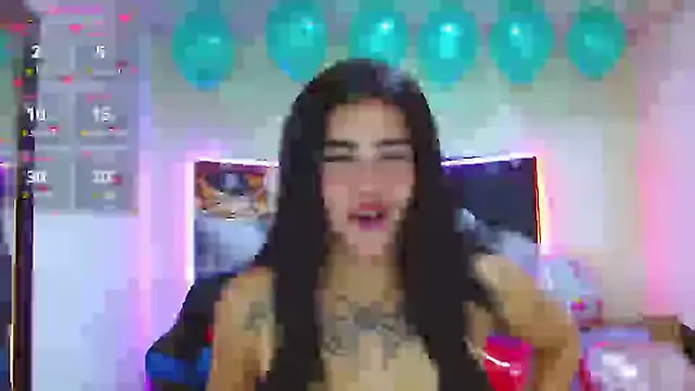 Snapshot of _luna_torres chatting on February 11, 2025, 1:09 pm luna torres online show from February 11, 2025, 1:09 pm