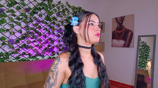 melody cute10 online show from February 26, 2026, 1:32 pm