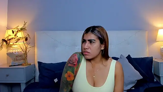 Snapshot of SaraaJhonsonn chatting on November 22, 2025, 3:55 pm SaraaJhonsonn online show from November 22, 2025, 3:55 pm