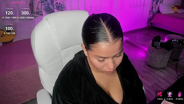 loly marce online show from March 5, 2026, 8:49 pm