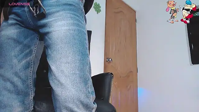 ren stipee online show from November 4, 2025, 11:37 pm