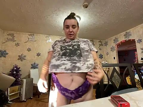 Snapshot of lairarose chatting on January 12, 2025, 8:36 pm lairarose online show from January 12, 2025, 8:36 pm