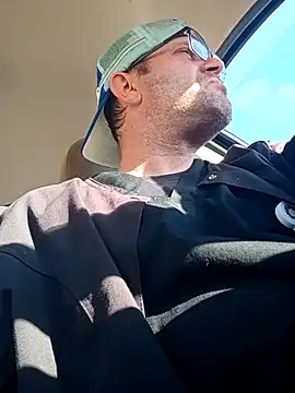 crazycam619 online show from October 24, 2025, 10:28 pm