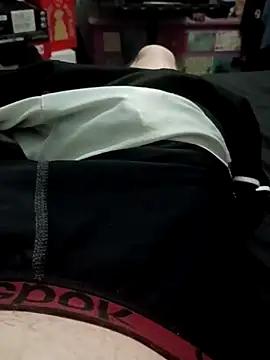 Snapshot of crazycam619 chatting on March 27, 2026, 4:40 am crazycam619 online show from March 27, 2026, 4:40 am