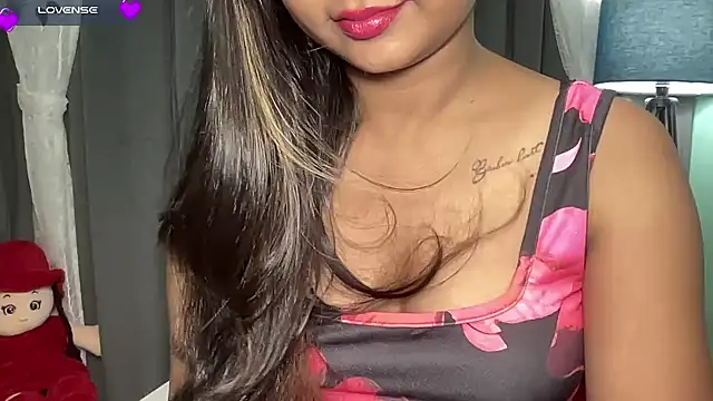 senorita78 online show from October 19, 2025, 8:04 am