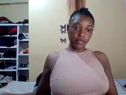 Snapshot of Zara_Twilight chatting on October 29, 2025, 10:11 pm Zara Twilight online show from October 29, 2025, 10:11 pm