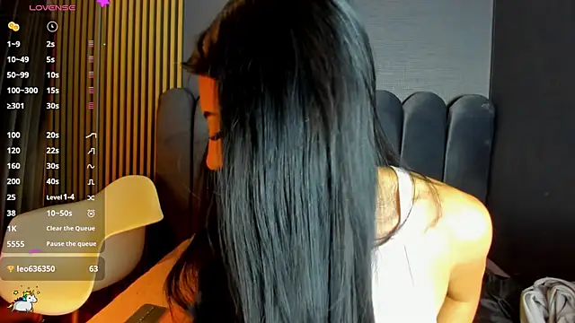 Snapshot of Nicolette_ks_ chatting on February 11, 2026, 4:17 am Nicolette ks online show from February 11, 2026, 4:17 am