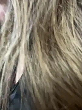 Snapshot of LinaBrowm chatting on February 6, 2026, 5:05 pm LinaBrowm online show from February 6, 2026, 5:05 pm